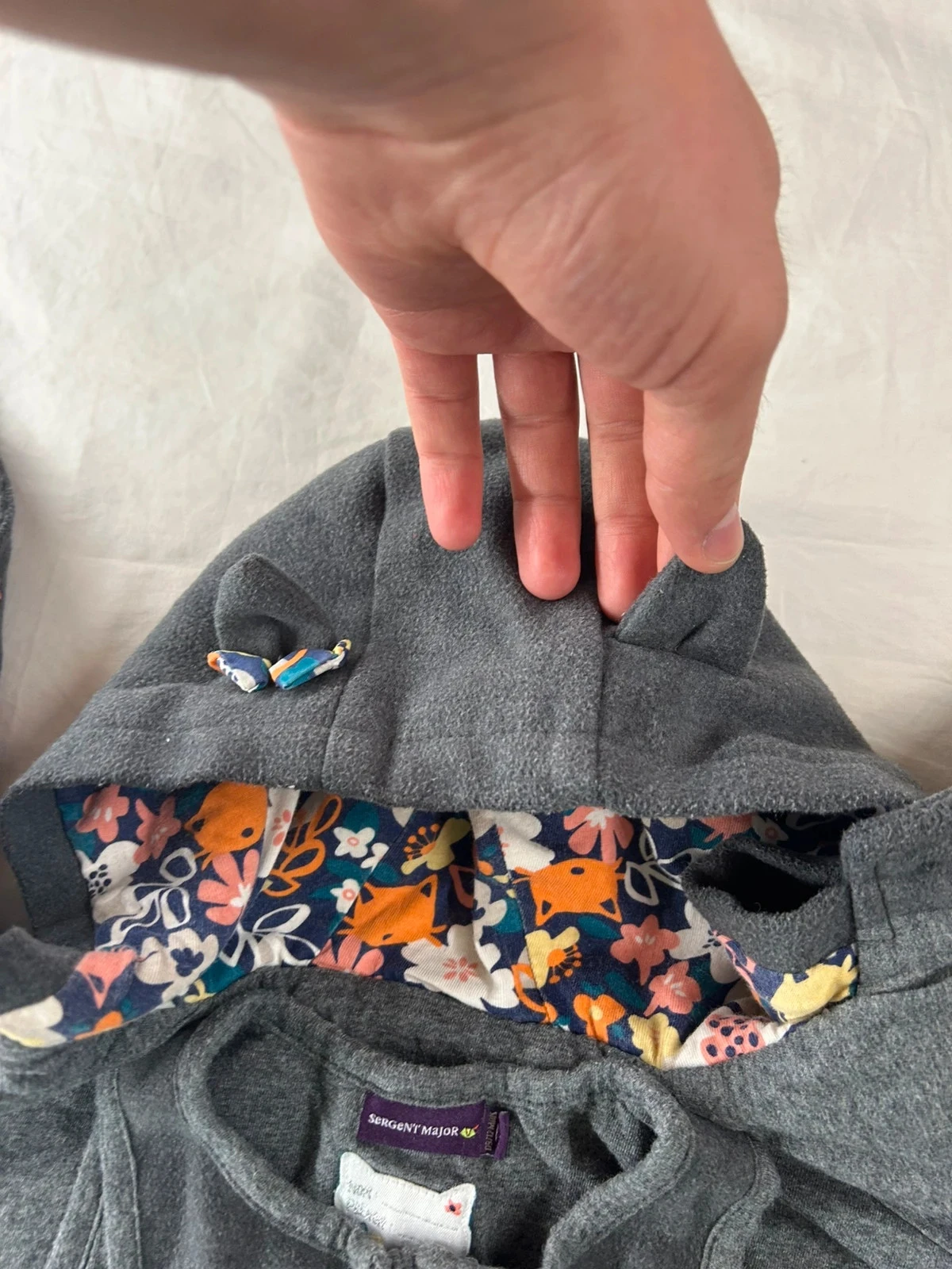 Grijze bolero-sarong met vintage motief voor kinderen van Sergent Major – photo 6